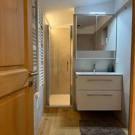 Di 50 Mq Con Bagno E Grande Balcone Privato